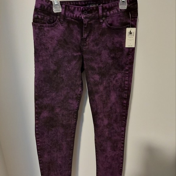 Hot Topic | Jeans | Hot Topic Lovesick 